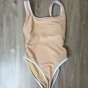 LainSnow Champagne size Small